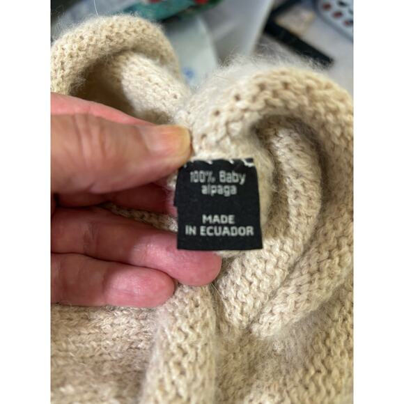 Scarlett Begonia baby alpaca sweater, cabincore, lodge, cozy, quiet luxury - Picture 4 of 4